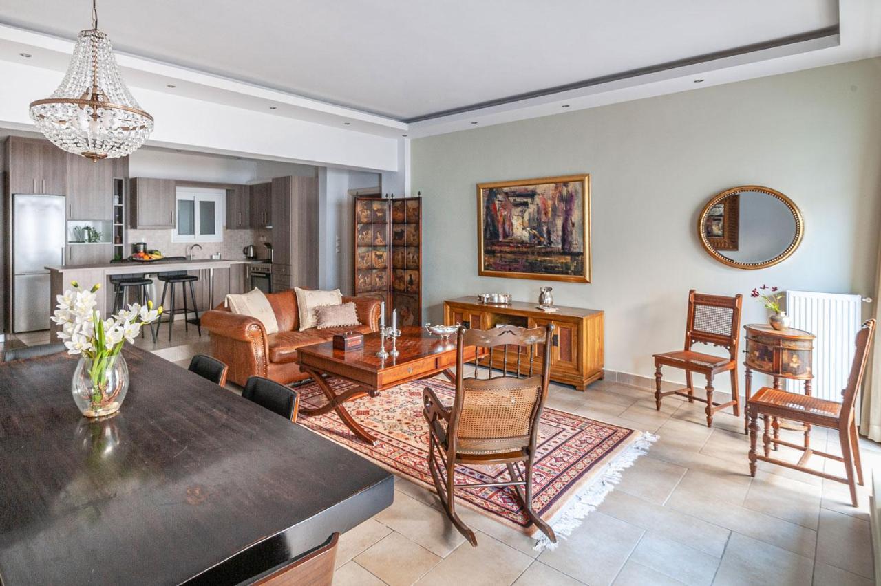 Kleio By Heloni Athens